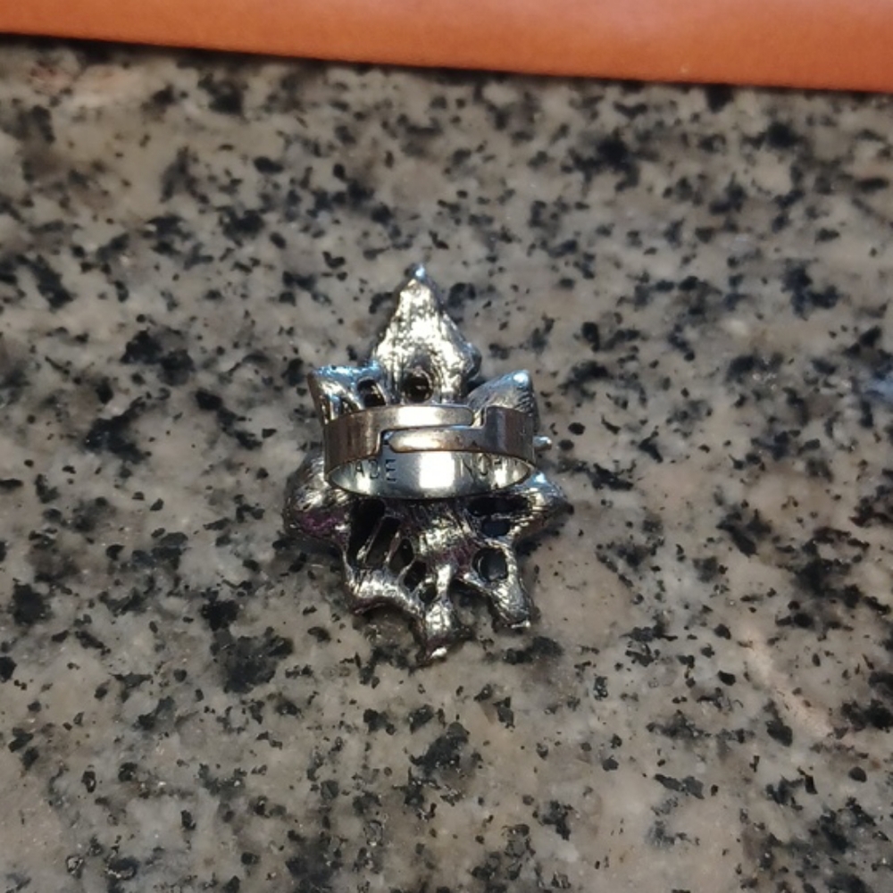 Ring - Picture 4 of 4